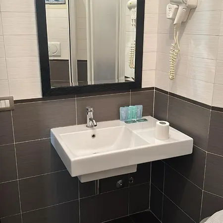 Termini Zen 2-zen51 3* Рим
